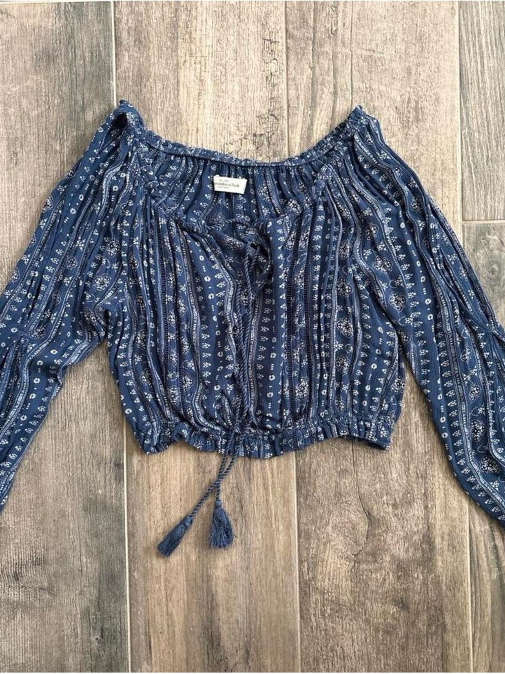 Abercrombie & Fitch Navy Blue Printed Crop Top
